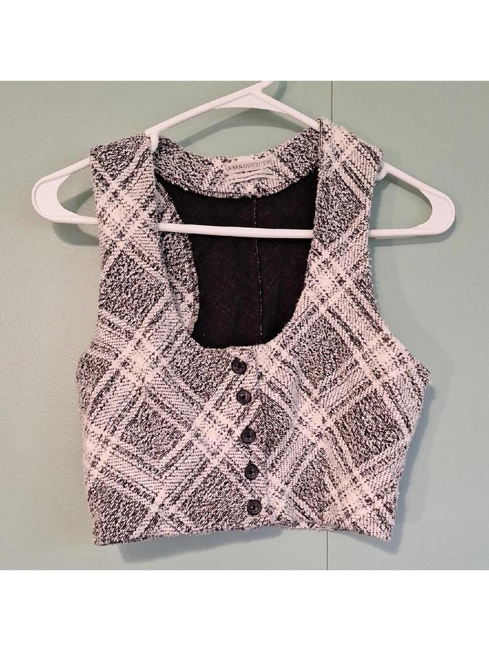 Urban Outfitters Black And White Crop Tank Top Size Medium